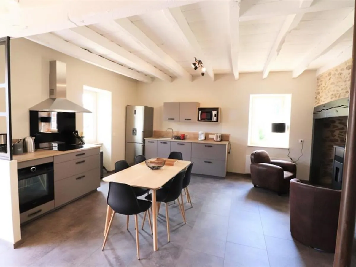 Maison De Caractere Renovee Avec Spa Privatif A La Ferme, Proche Maurs Et Lac Du Tolerme - Fr-1-742-135 フランス